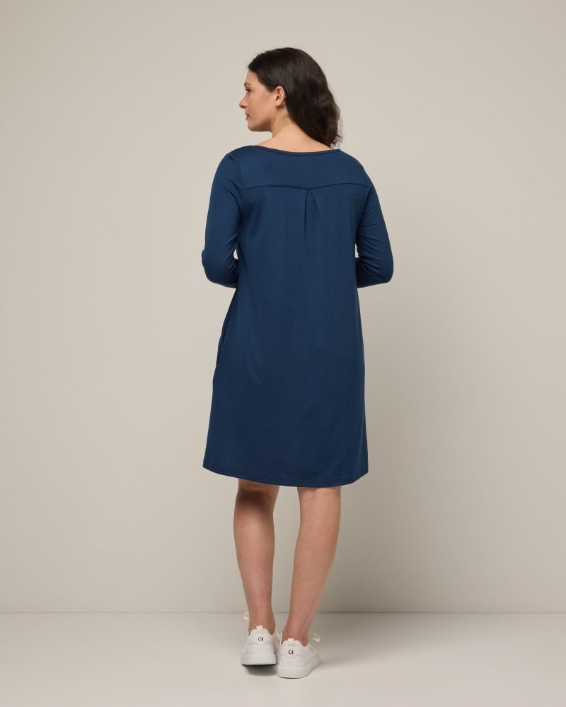 20220727 wooland 01147 RowenaSwingDress MarineBlue LR