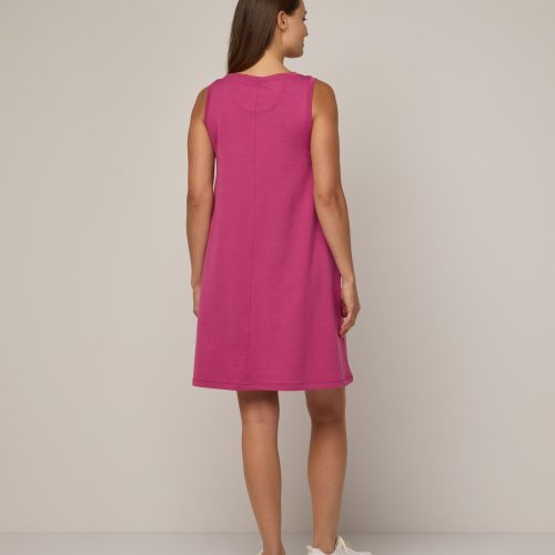 20230523 24 wooland 00239 SierraTankDress BerryPink LR