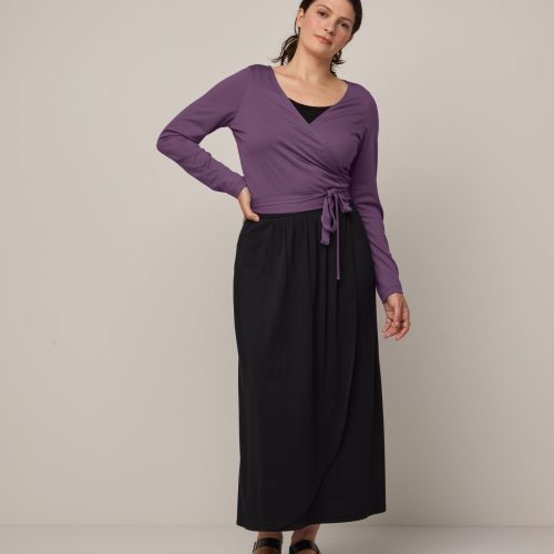 20230523 24 wooland 00794 NataliaWrapTop PurpleFig FrancisJerseySkirt Black LR