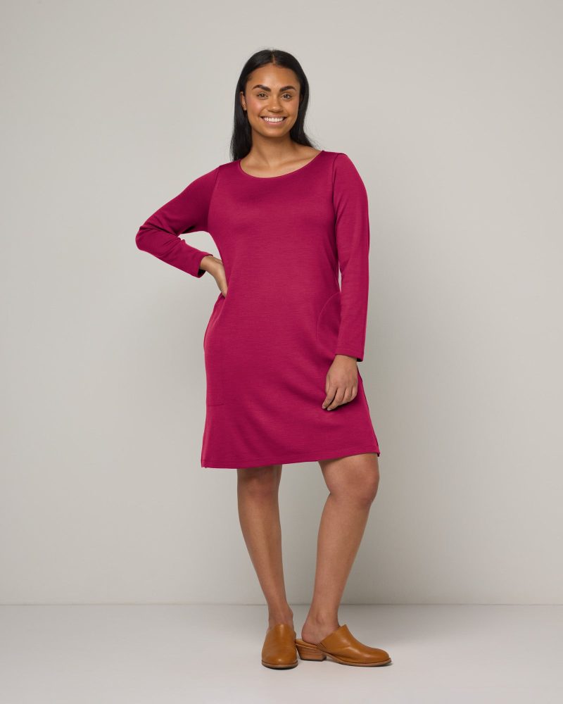 20230823 wooland 00510 MargoShiftDress Beetroot LR