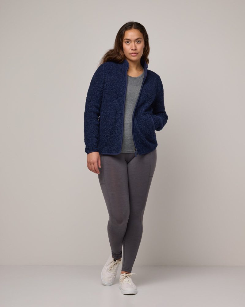 20230926 wooland 01236 HilltopFleeceJacket NavyHeather LR