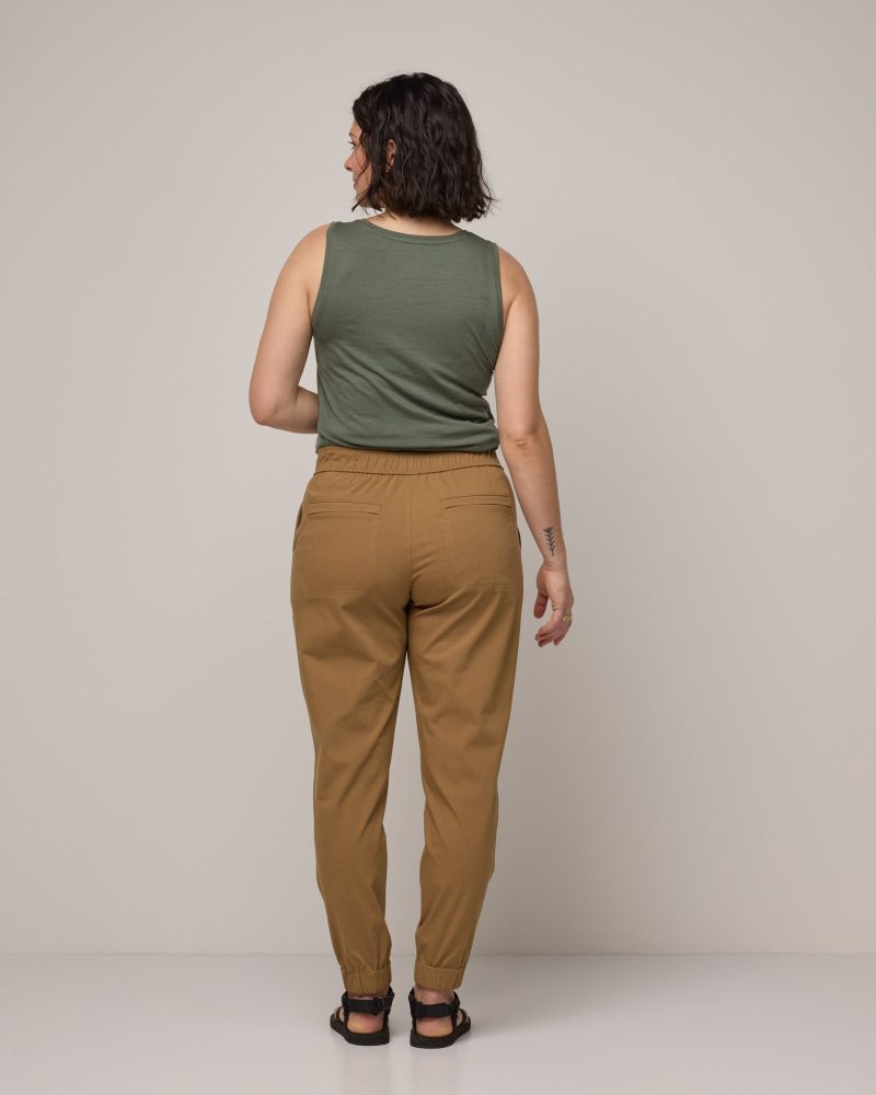 20240124 wooland 00181 HoytStretchJogger Cedarwood LR