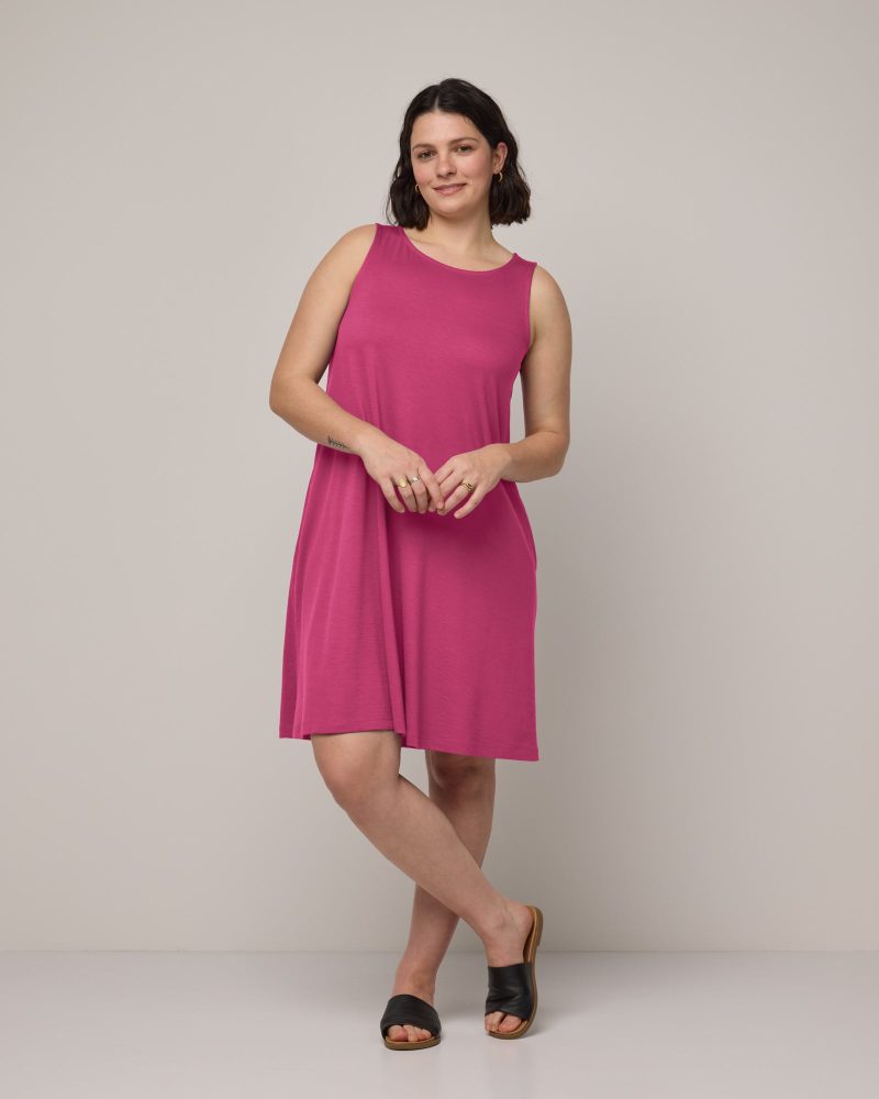 20240124 wooland 01445 CamelliaTankDress BerryPink LR