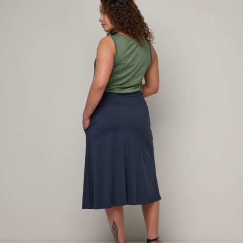 20240228 wooland 00521 HelenaMidiTravelSkirt WashedNavy LR