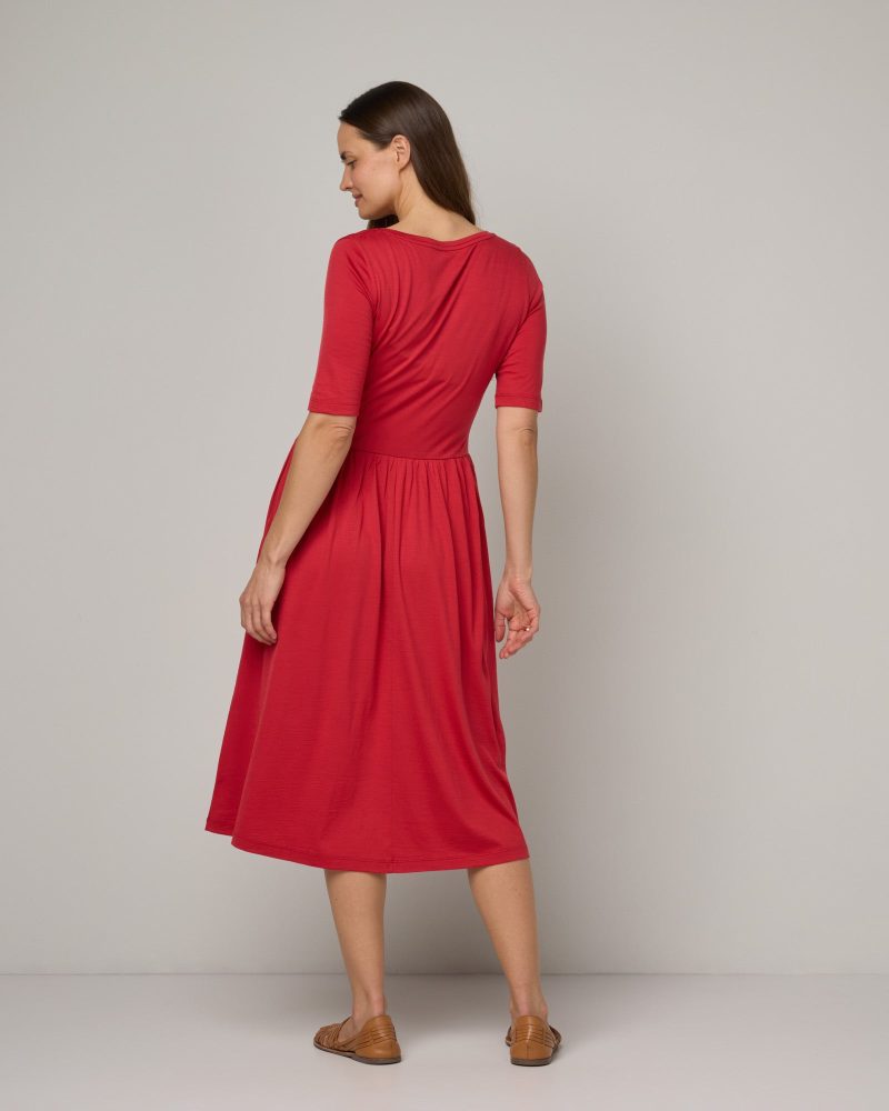 20240328 29 wooland 00832 SylvieFitFlareDress CoralRed LR