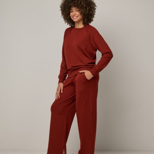 20240730 wooland 00212 AspenSweatshirt WideLegSweatpant RusticRed LR