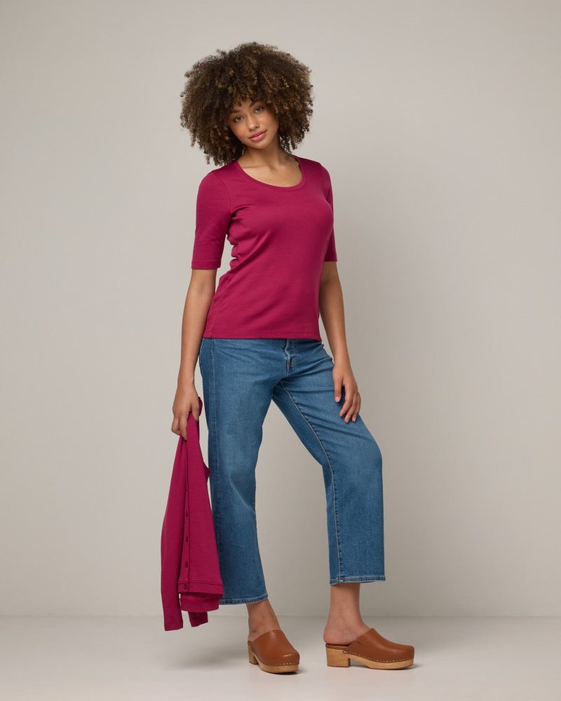 20240730 wooland 01147 CelineRibElbowSleeveTee Beetroot LR