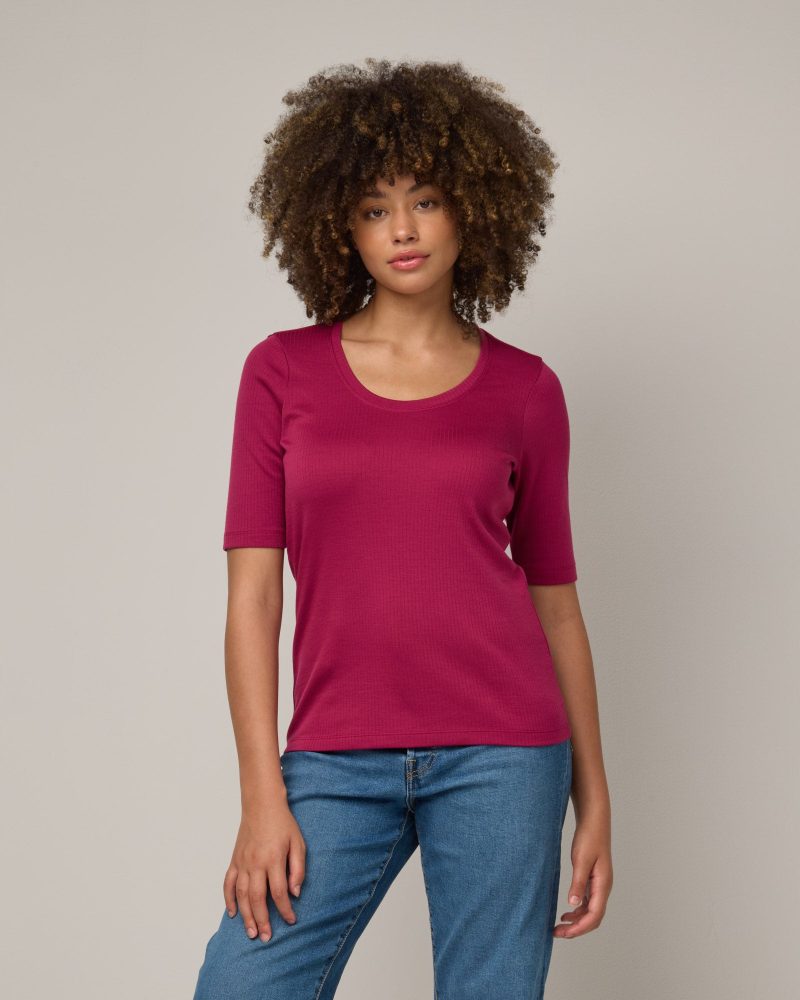 20240730 wooland 01194 CelineRibElbowSleeveTee Beetroot LR