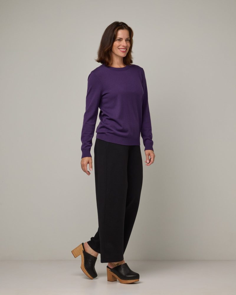 20240823 wooland 01473 MaeveCrewneckSweater RoyalPurple LR