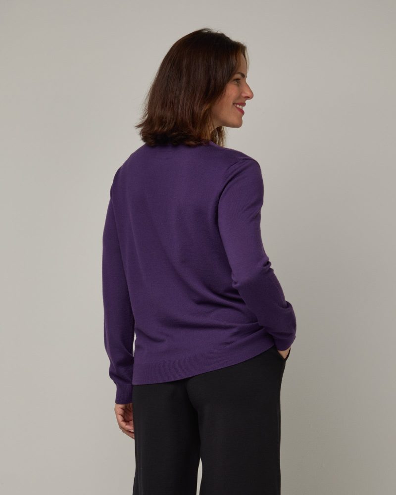 20240823 wooland 01518 MaeveCrewneckSweater RoyalPurple LR