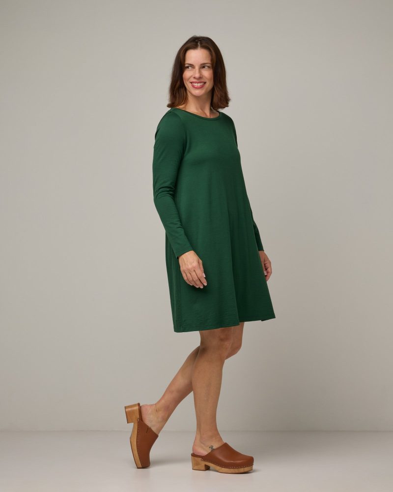 20240823 wooland 01766 RowenaSwingDress FernGreen LR