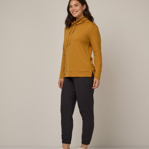 20240925 wooland 00698 TateHoneycombCowlNeckTop Ochre LR