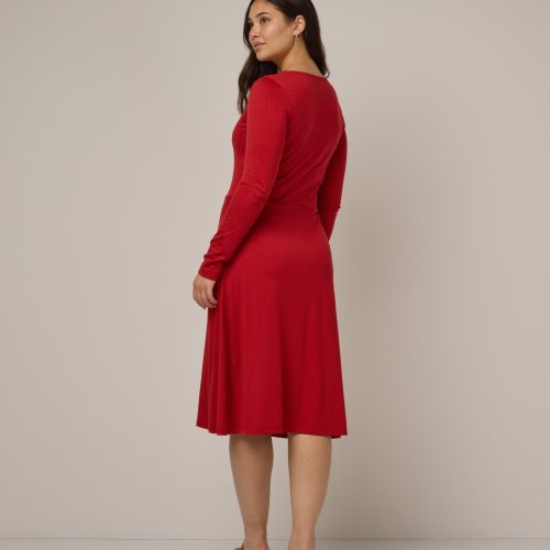 20240925 wooland 01604 TaliaFitFlareDress2.0 Pomegranate LR