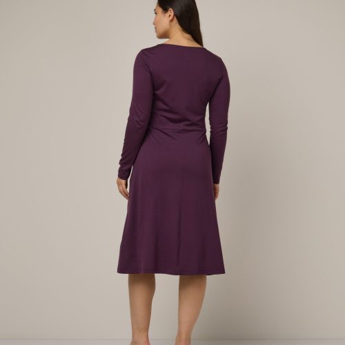 20240925 wooland 01837 TaliaFitFlareDress2.0 Marionberry LR