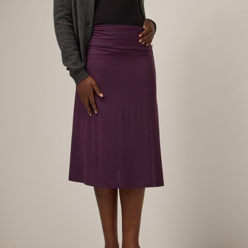 20241121 wooland 01224 HelenaMidiSkirt Marionberry LR