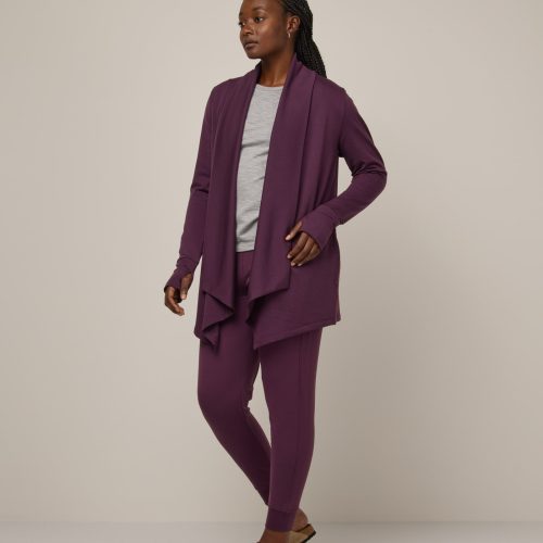 20241121 wooland 01439 AspenCardigan Marionberry LR