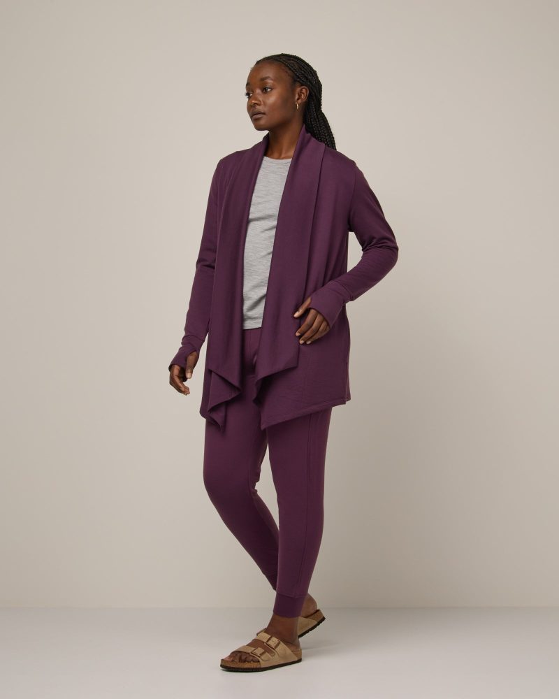 20241121 wooland 01439 AspenCardigan Marionberry LR