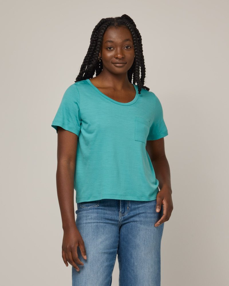 20250115 16 wooland 02613 HaileePocketTee AquaTeal LR