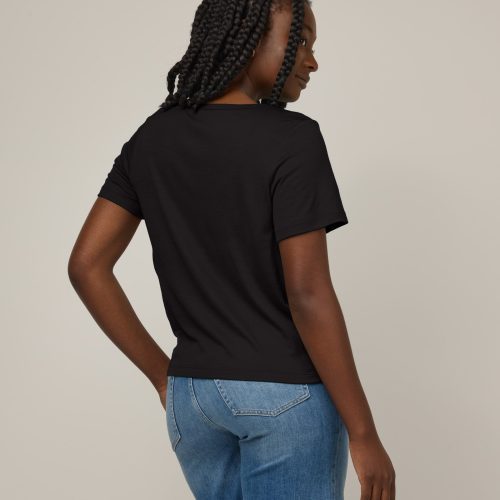 20250115 16 wooland 02646 HaileePocketTee Black LR