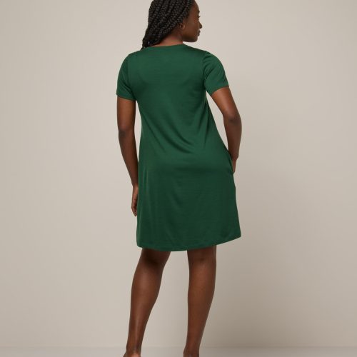 20250115 16 wooland 03789 MaggieSwingDress FernGreen LR